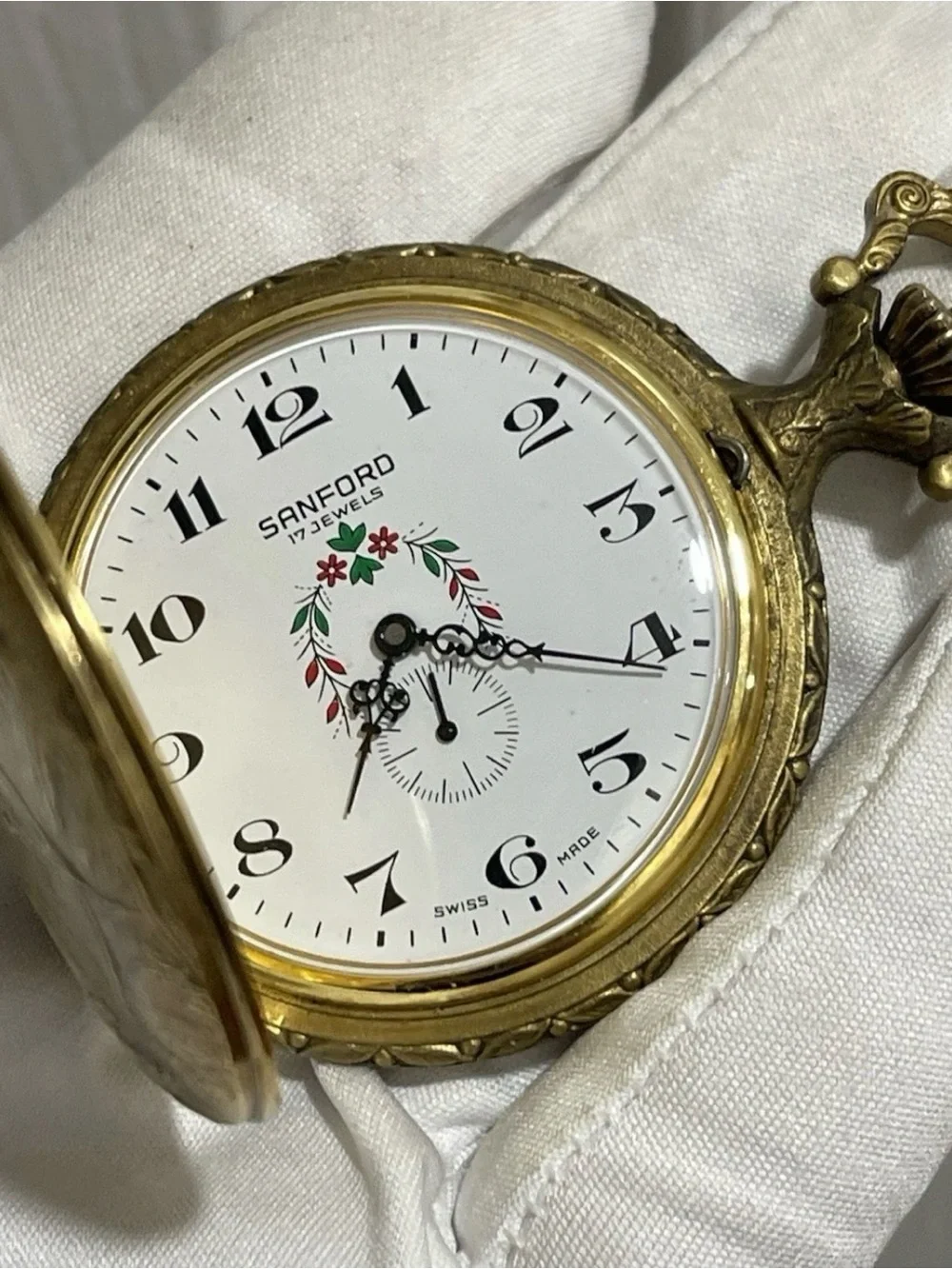 Vintage Sanford 17 Jewels Mechanical Pocket Watch Hunting Scene Swiss Made 1960s